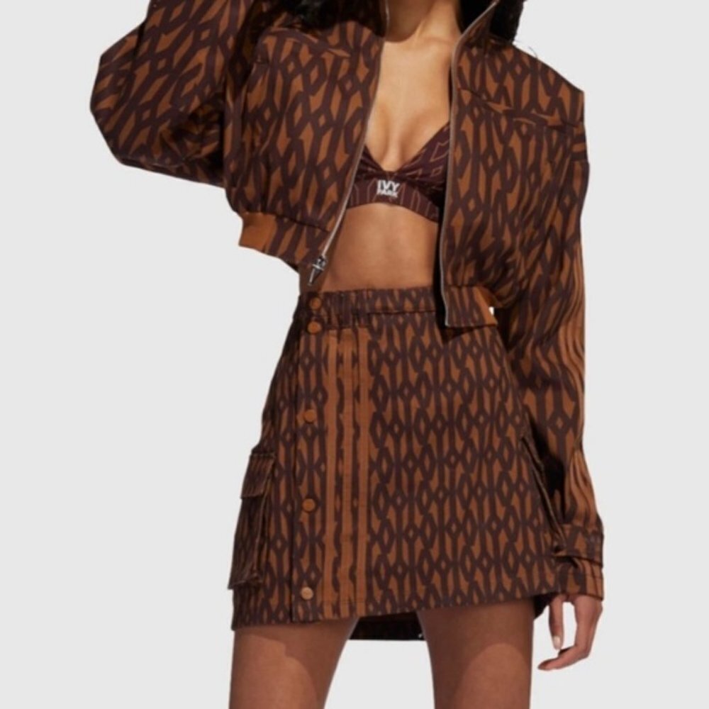 IVY PARK x Adidas Monogram Skirt Size 1 X NWT